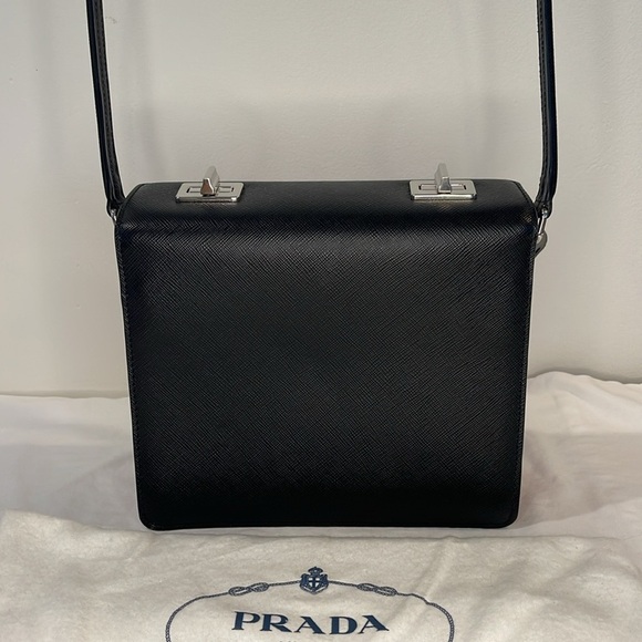 ✨Host Pick✨ NEW PRADA Runway saffiano leather purse handbag lips floral black - Picture 3 of 9